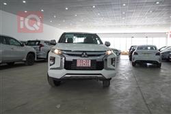 میتسوبیشی L200
